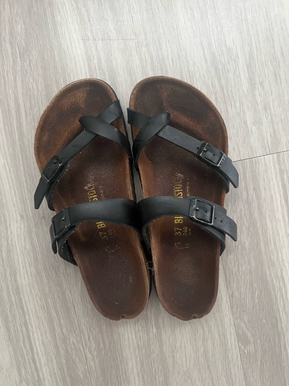 Birkenstock Mayari Black Birko-Flor Toe Loop Sandals EU 37 US 6-6.5